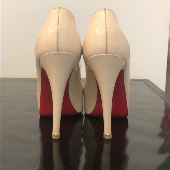 MAKE ME AN OFFER Christian Louboutin cream - Picture 2 of 7